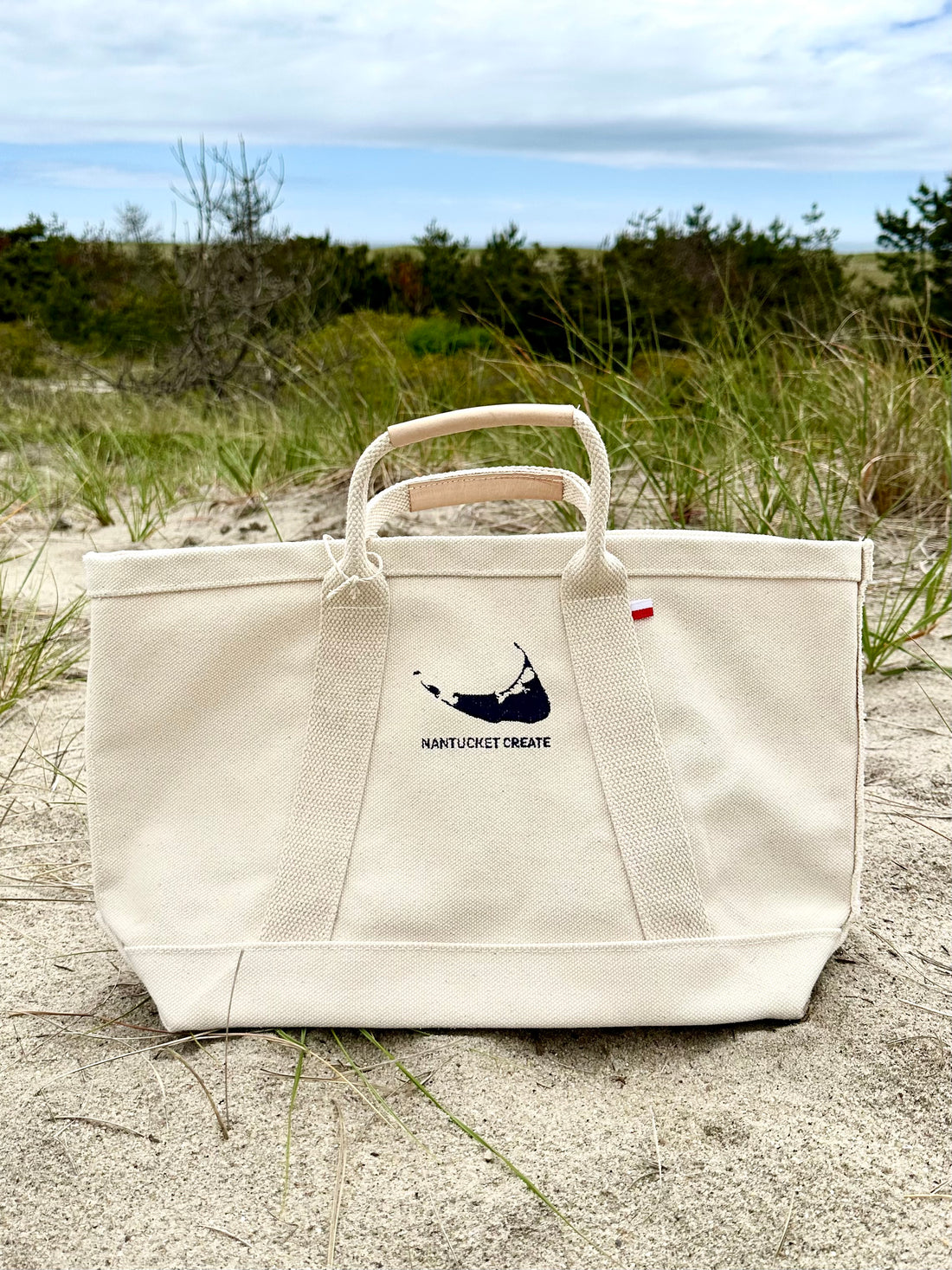 Nantucket Create Canvas Crossbody Tote