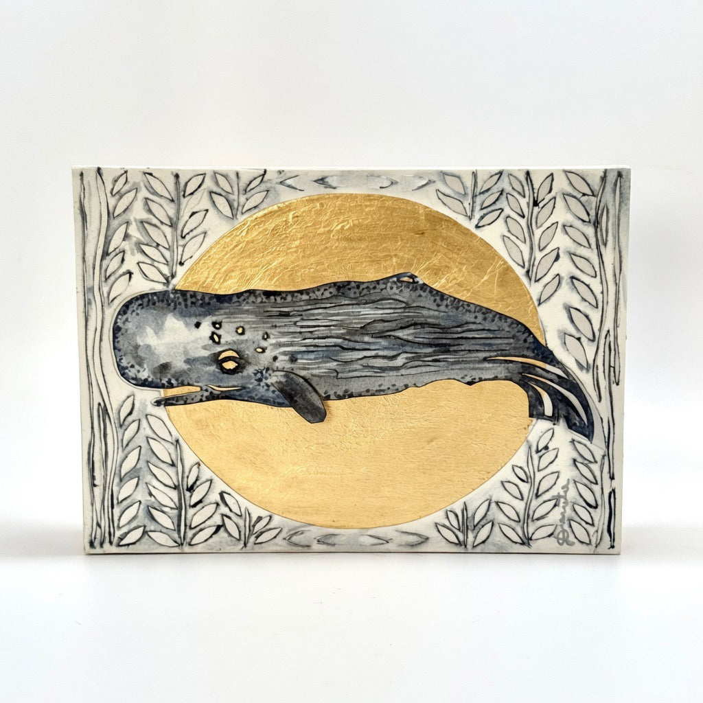 Golden Whale, Donata Vita