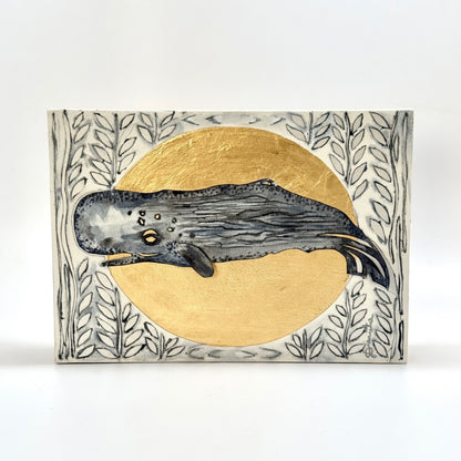Golden Whale, Donata Vita